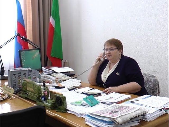 Коня на скаку остановит 
