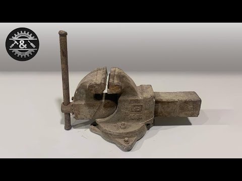 Very Old Russian vise - perfect restoration