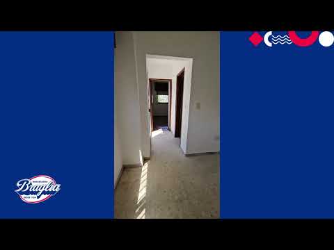 Video de YouTube - Casa en Venta de 2 dormitorios con Jardín, Patio y Garage en Tres Cruces, Montevideo