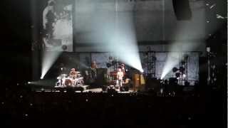 The Black Keys - Dead and Gone - Live at Staples Center, Los Angeles - October 5, 2012