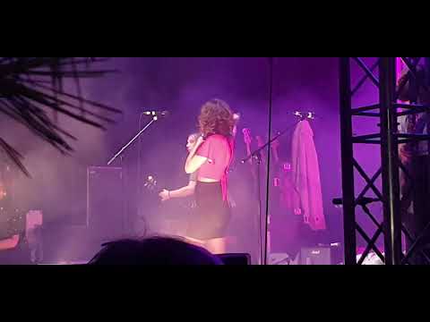 Los Zigarros feat Aurora Garcia(Aurora & the Betrayers)-River Deep Mountain High