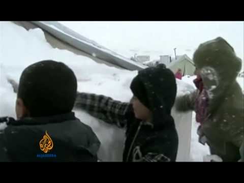 EUROPA DESHTOI REFUGJATET SIRIANE NUK ARRITEN TE MIREMENAXHOHEN NGA BE LAJM