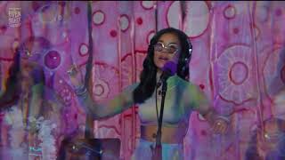 Jhené Aiko covers day n nite &amp; performs Blue Dream for weedmaps 4/20 celebration