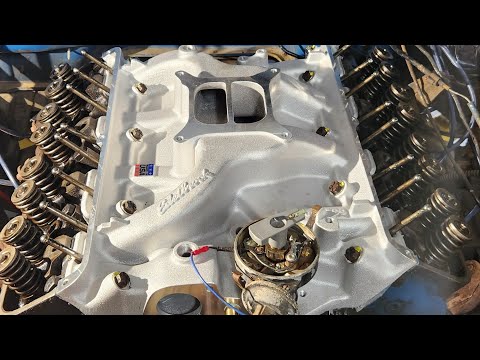 1965 Ford F-100 352 FE Edelbrock Intake Install.