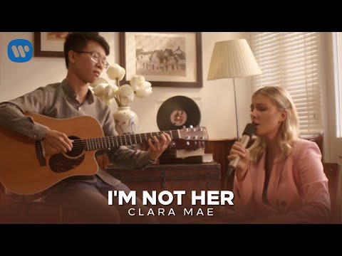 CLARA MAE - I'M NOT HER | VIỆT NAM LIVE SESSION [VIETSUB]
