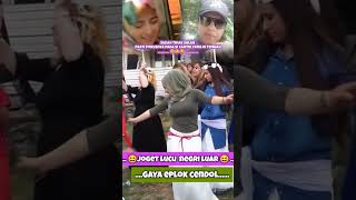 Download lagu What's viral 😆😂 Funny shorts. Funny dance. The beautiful one is in the spotlight. mp3