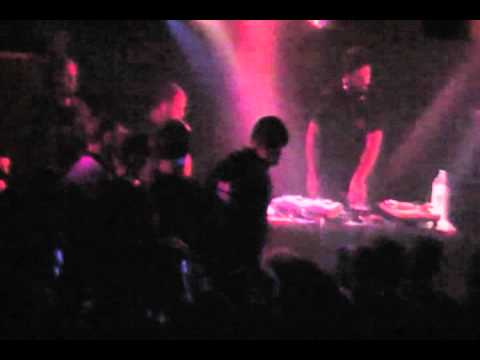 Σφυριά του 90-Ολική επαναφορά(Ακυκλοφόρητο) live@An Club