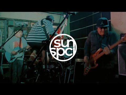 sundayspecial - Luna [Live @ Saguijo]