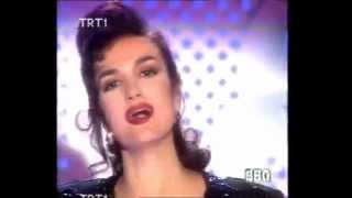 Ne Ağlarsın Ela Gözlüm - Canan Başkaya