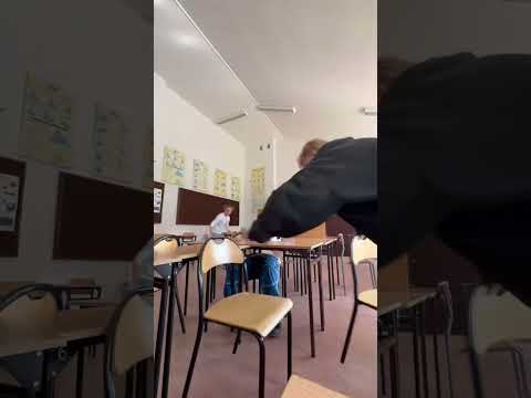 🫣😂 #funny #tiktok #viral #comedy #foryou #viralvideo #memes  @TT-K-Viral 🇷🇴🇷🇴🇷🇴