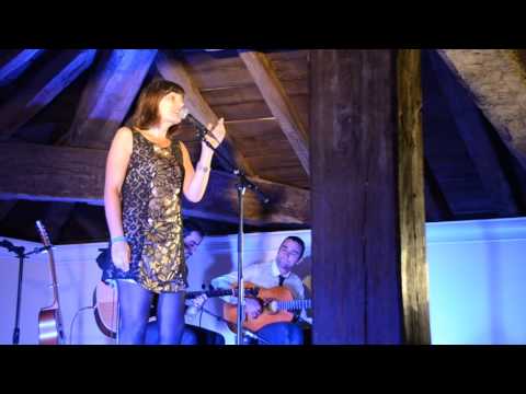 ANNE ETCHEGOYEN - "LAU TEILATU" - ELIZONDO (BAZTAN)