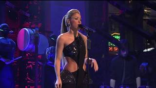 Shakira - did it again LIVE  ( Saturday night live 10/17/2009)