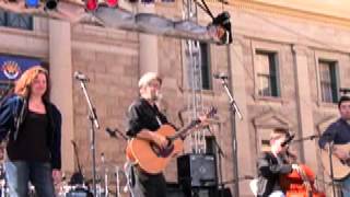 You Were The Bird That I Held In My Hand - Lisa Biales and Ronstadt Generations