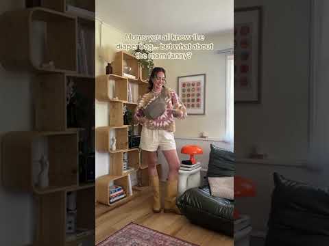 All moms need a Fanny ☀️🍂🍁 Obsessed with the mine from ✨ They just released the Jax Large Fanny