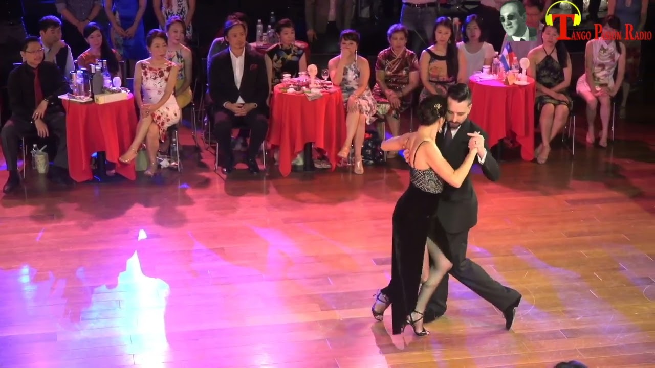 LA CACHILA Carlos Di Sarli Ballano: Javier Rodriguez - Moira Castellano