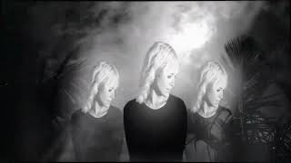 Annie Hamilton – “whirlwind”