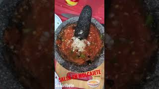 Download lagu UNA SALSITA RÁPIDO Y FÁCIL #chirmol #salsa #shorts mp3