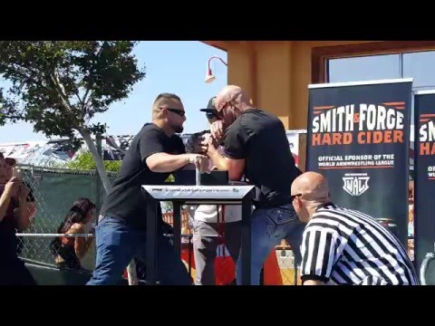 Dallas Langston (1) @ WAL Armwrestling Riverside 2016