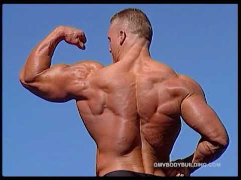 Eddy Ellwood Outdoor Posing - 5 times NABBA Universe Pro Winner