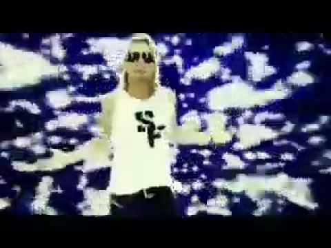 Gemelli Diversi, J.Ax   Space One - Senza fine [video ufficiale].m4v