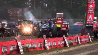 preview picture of video 'Tractor Pulling Finland Alahärmä 30.6.2012'