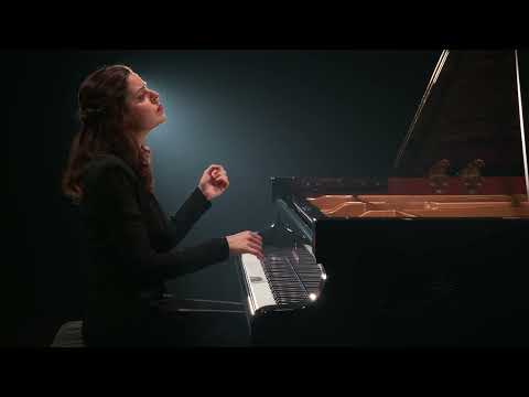 Zlata Chochieva - A. Scriabin: 5 Preludes Op.15