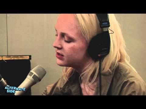 Laura Marling - "Don't Ask Me Why" and "Salinas" (Live at WFUV/The Alternate Side)