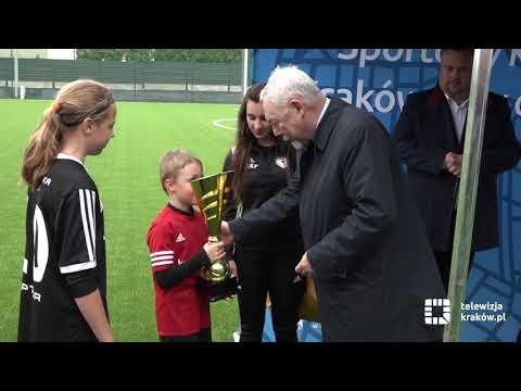 Odnowiony stadion KS Prądniczanka