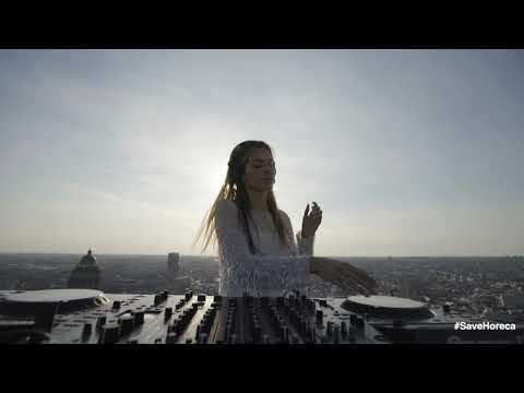 TUESDAY tv - LAURA DE GREEF