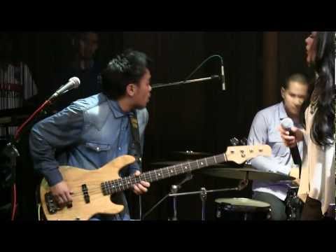 Raisa with BLP - Tell Me About It ~ Just Friend @ Mostly Jazz 12/07/12 [HD]