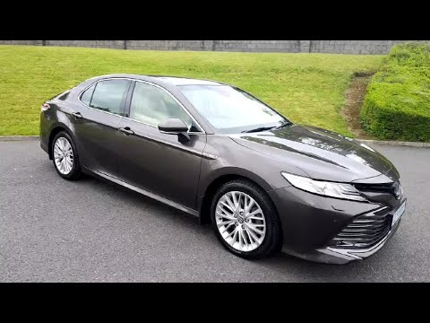 Toyota Camry 2.5 Camry Hybrid Platinum - Image 2