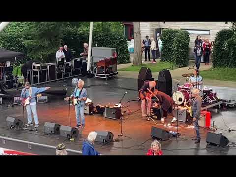 The Crazy Rockers with Rinus Gerritsen (Golden Earring) on drums Wopke v/d Molen