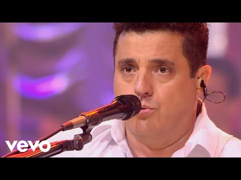 Bruno & Marrone - Favo de Mel (Video ao vivo)