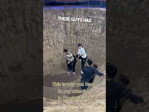 They were stuck in a giant hole 😱