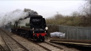 preview picture of video 'SR Light Pacific 4-6-2 no 34067 Tangmere THE COTSWOLD VENTURER 9th March 2013'