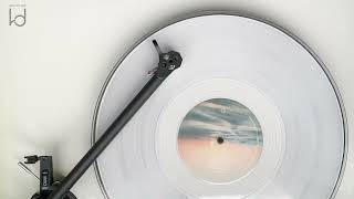 iamamiwhoami, ionnalee - SHADOWSHOW (Vinyl Video)