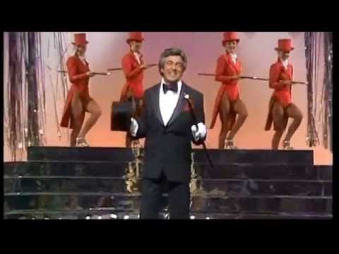 Frankie Vaughan...Showmanship