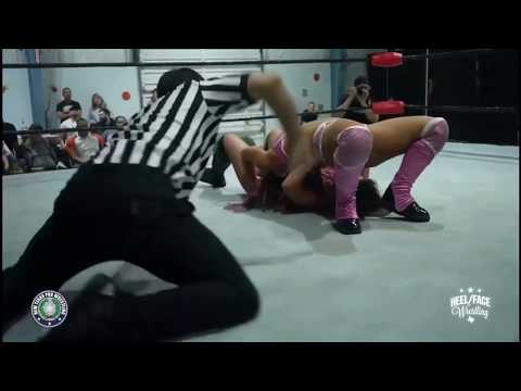 “Pink Dream” Alex Gracia locks in SUBMISSION for win