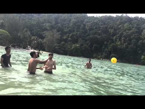 Monkey Beach 2015 - The Handsome Padu