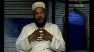 Praise be to Allaah.
The Messenger of Allaah (peace and blessings of Allaah be upon him) used to come out of his house on ...