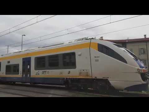 IL passaggio a livello di sinistra di San Maurizio-TTR in transito