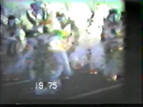 1975 Harrowgate String Band Video from the Street