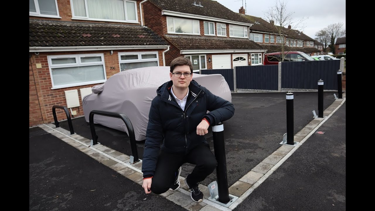 Securing your driveway! Bollards, barriers and CCTV for ultimate driveway security!