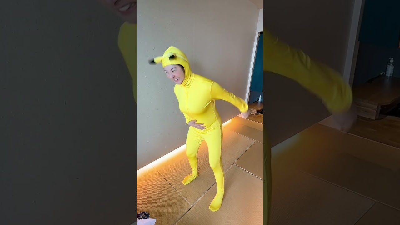 Don't wake up the cats, Bro! 🤯💤💨 #memes #fart #emotionalstory