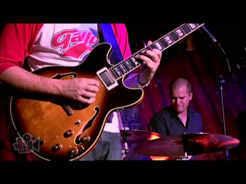 James Muller Trio - D and D (Live in Sydney) | Moshcam