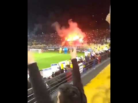 "Vs puerto montt" Barra: Los del Cerro • Club: Everton de Viña del Mar