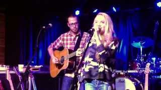 Danielle Bradbery &#39;Who I Am&#39;, Toby Keith&#39;s, Cincinnati