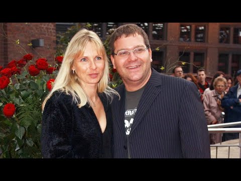 Moderator Elton spricht erstmals über seine Frau