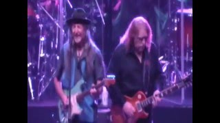 Doobie Brothers "Don't Start Me Talkin'" @ WarrenHaynesXmasJam 2015