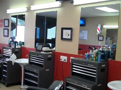 Inside The World Famous Flawless Barber Shop Corpus...